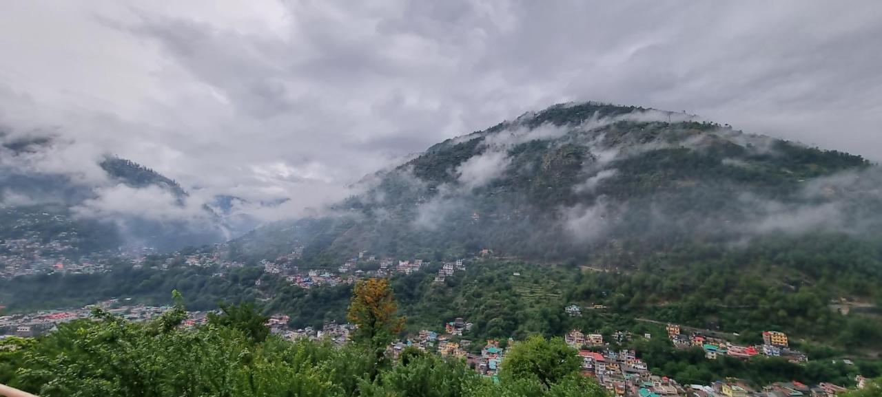 Aashirwad Homestay Kulu Kültér fotó