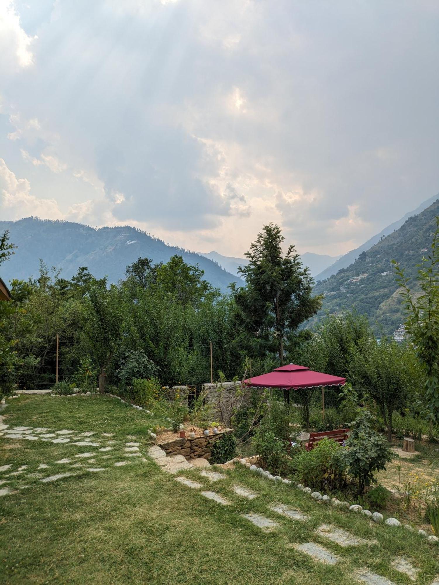 Aashirwad Homestay Kulu Kültér fotó